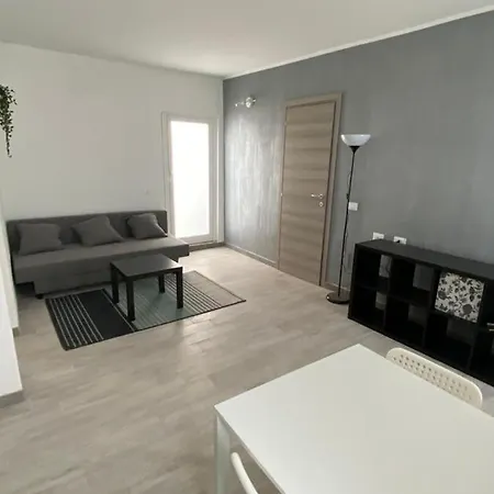 - A Casa Tua - House * Catania