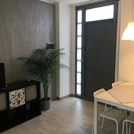 - A Casa Tua - House